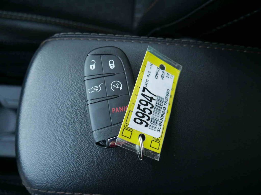 Used 2019 Jeep Compass Latitude w/ Popular Equipment Group image 33