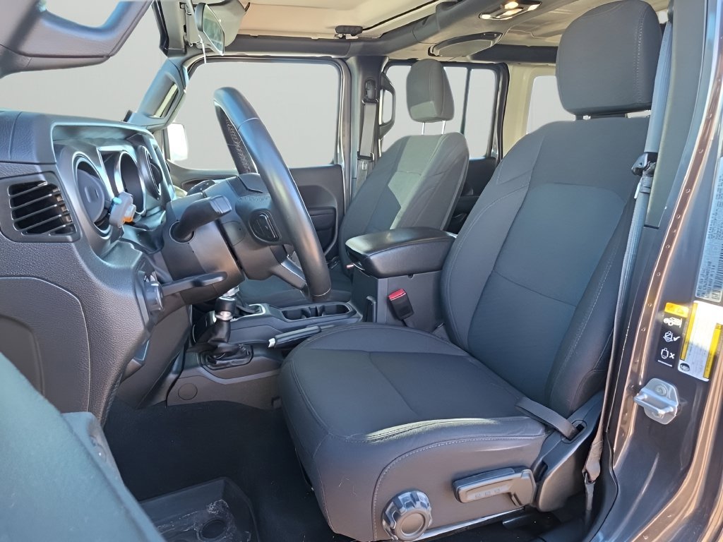 Used 2022 Jeep Wrangler Unlimited Sport AWD/4WD image 9