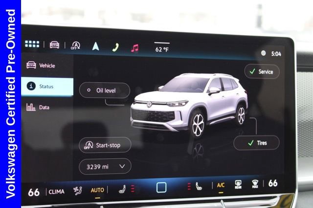 Used 2025 Volkswagen Tiguan SE image 35