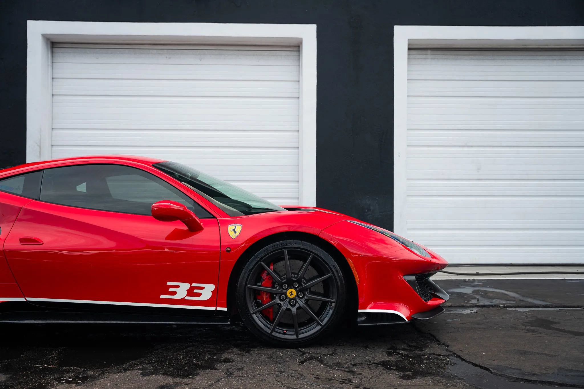 Used 2020 Ferrari 488 Pista Coupe RWD image 9