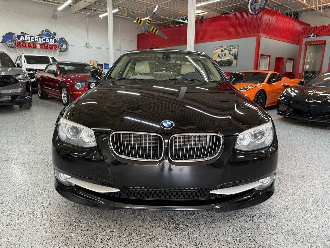 Used 2013 BMW 335i xDrive Coupe AWD/4WD image 9