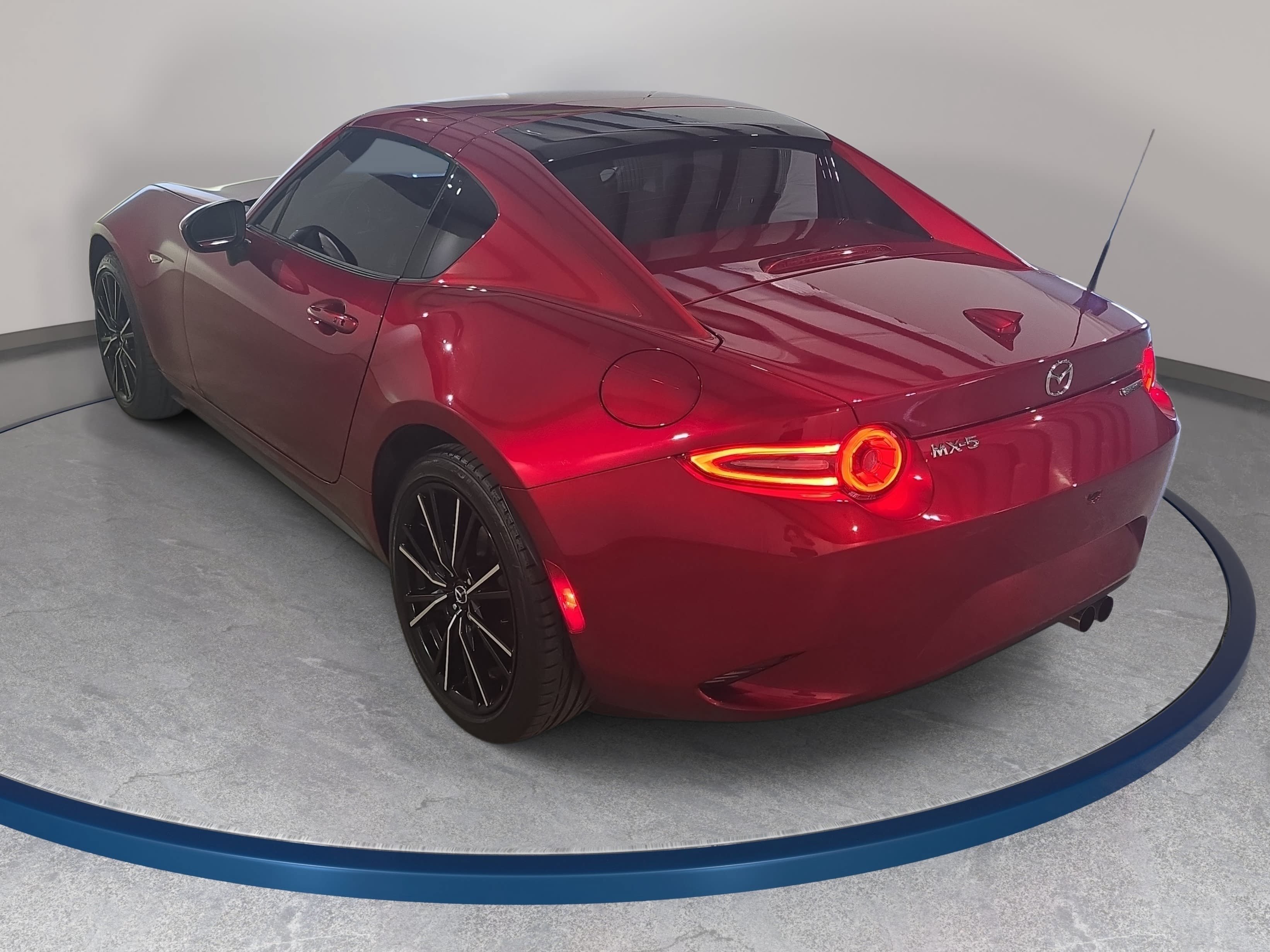Used 2025 MAZDA MX-5 Miata RF Grand Touring RWD image 8