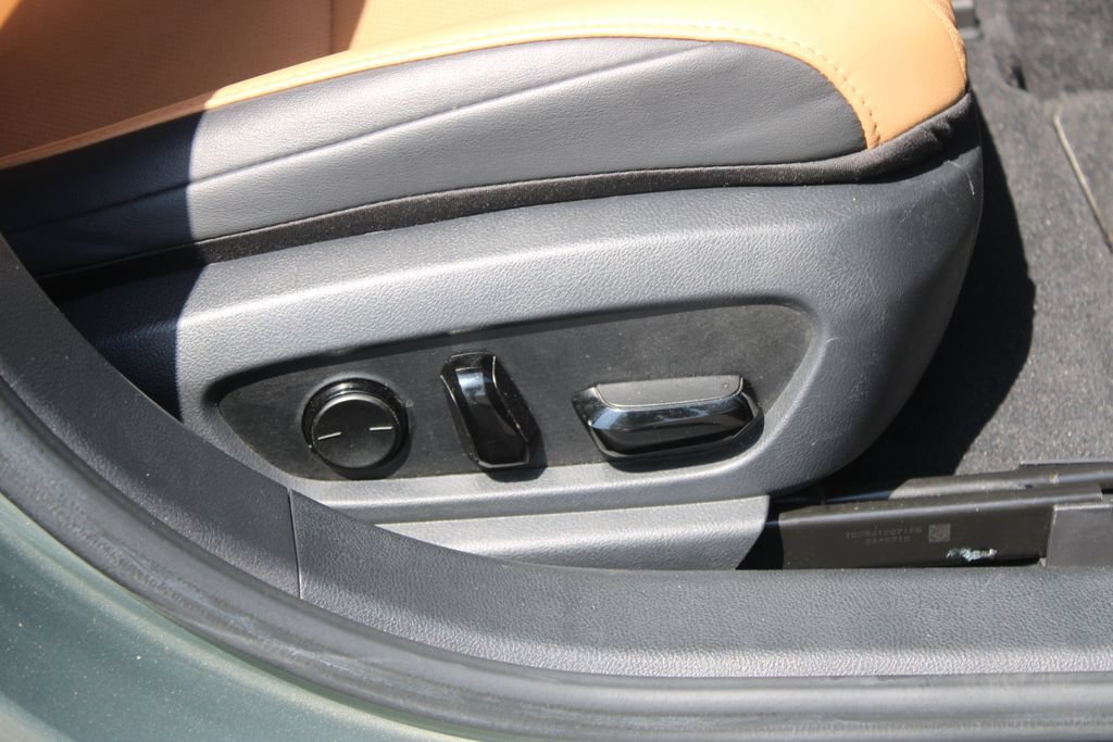 Used 2023 Lexus ES 350 w/ Accessory Package (Z1) FWD image 26