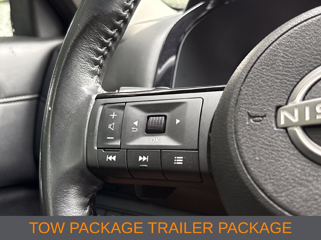 Used 2022 Nissan Pathfinder SV w/ SV Premium Package FWD image 13