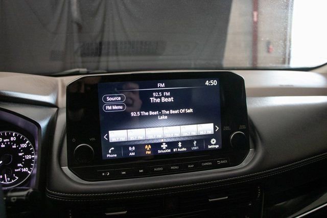 Used 2023 Nissan Rogue SL w/ SL Premium Package image 36