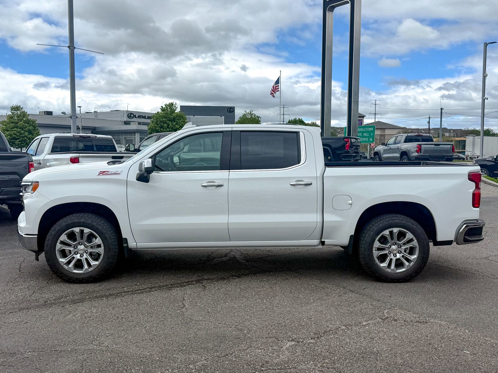New 2026 Chevrolet Silverado 1500 LTZ AWD/4WD image 4