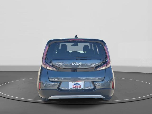 Used 2025 Kia Soul LX image 6