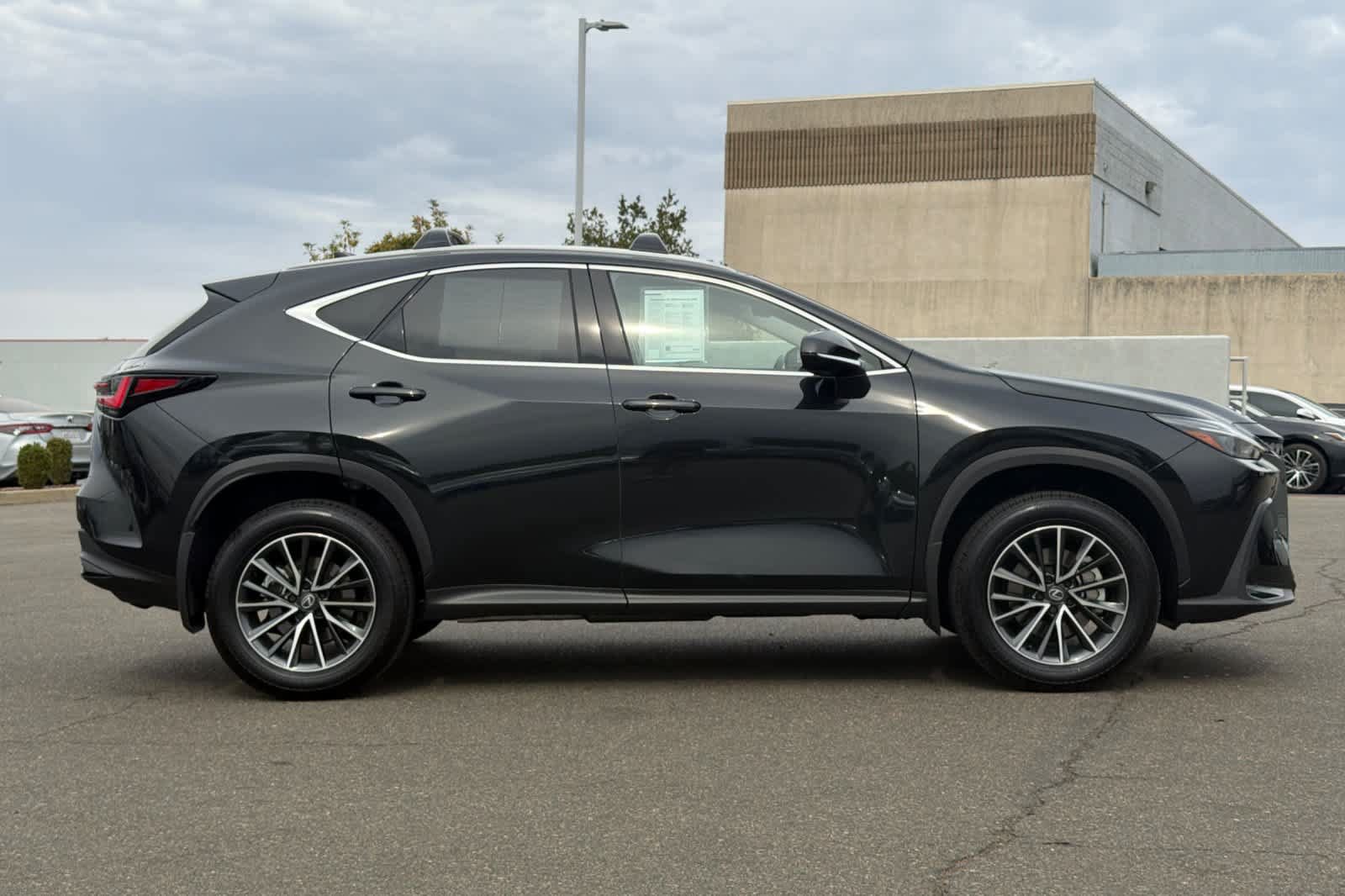 Used 2026 Lexus NX 350h AWD w/ Accessory Package (2T) image 6