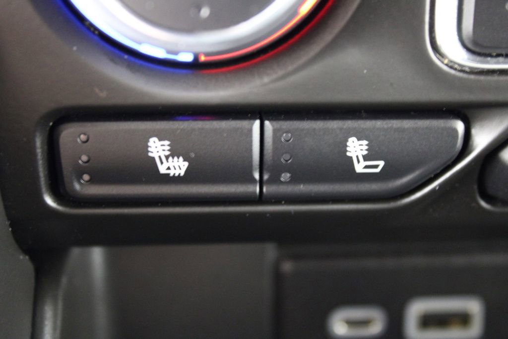 Used 2023 Chevrolet Suburban LT w/ Luxury Package AWD/4WD image 25