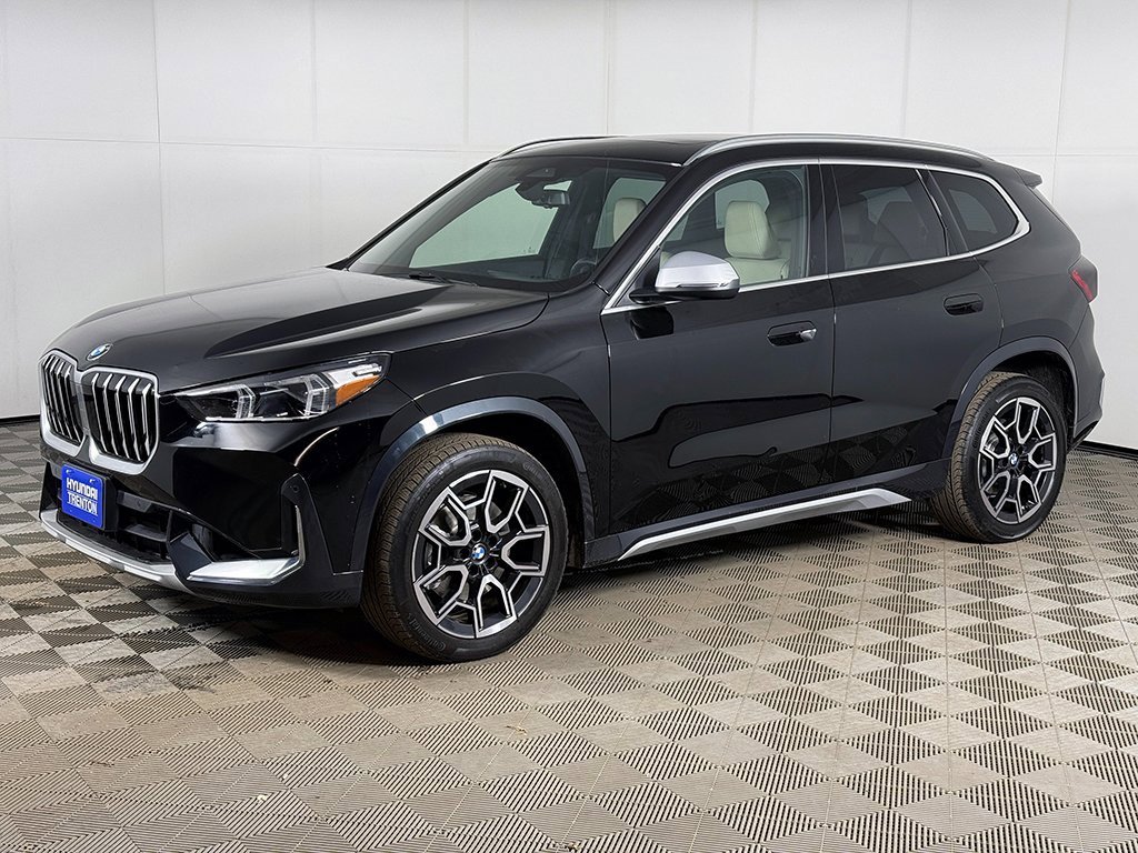 Used 2023 BMW X1 xDrive28i w/ Convenience Package image 8