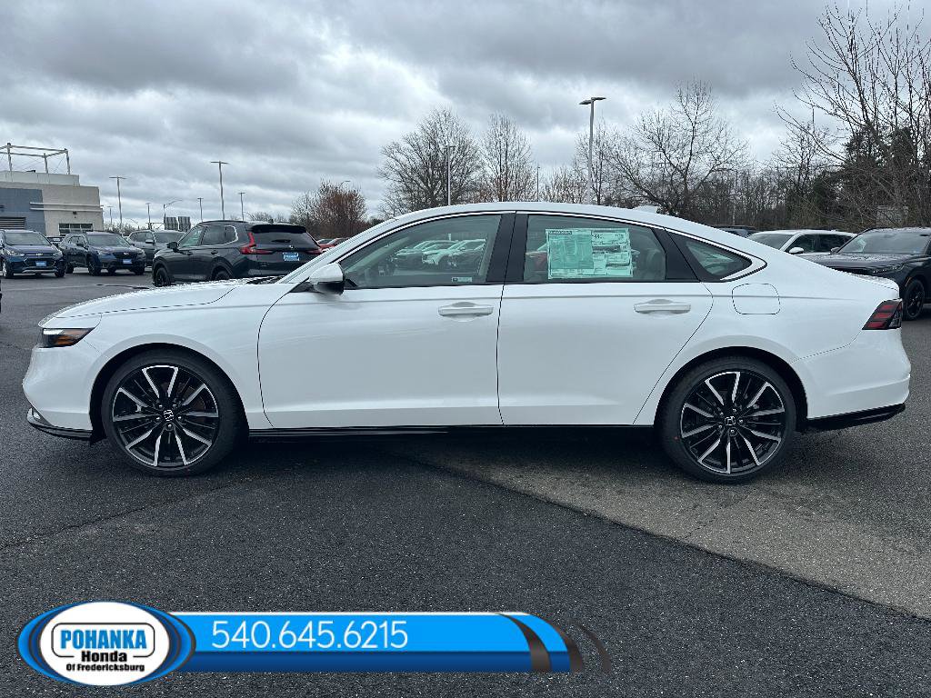 New 2026 Honda Accord Hybrid Touring image 3