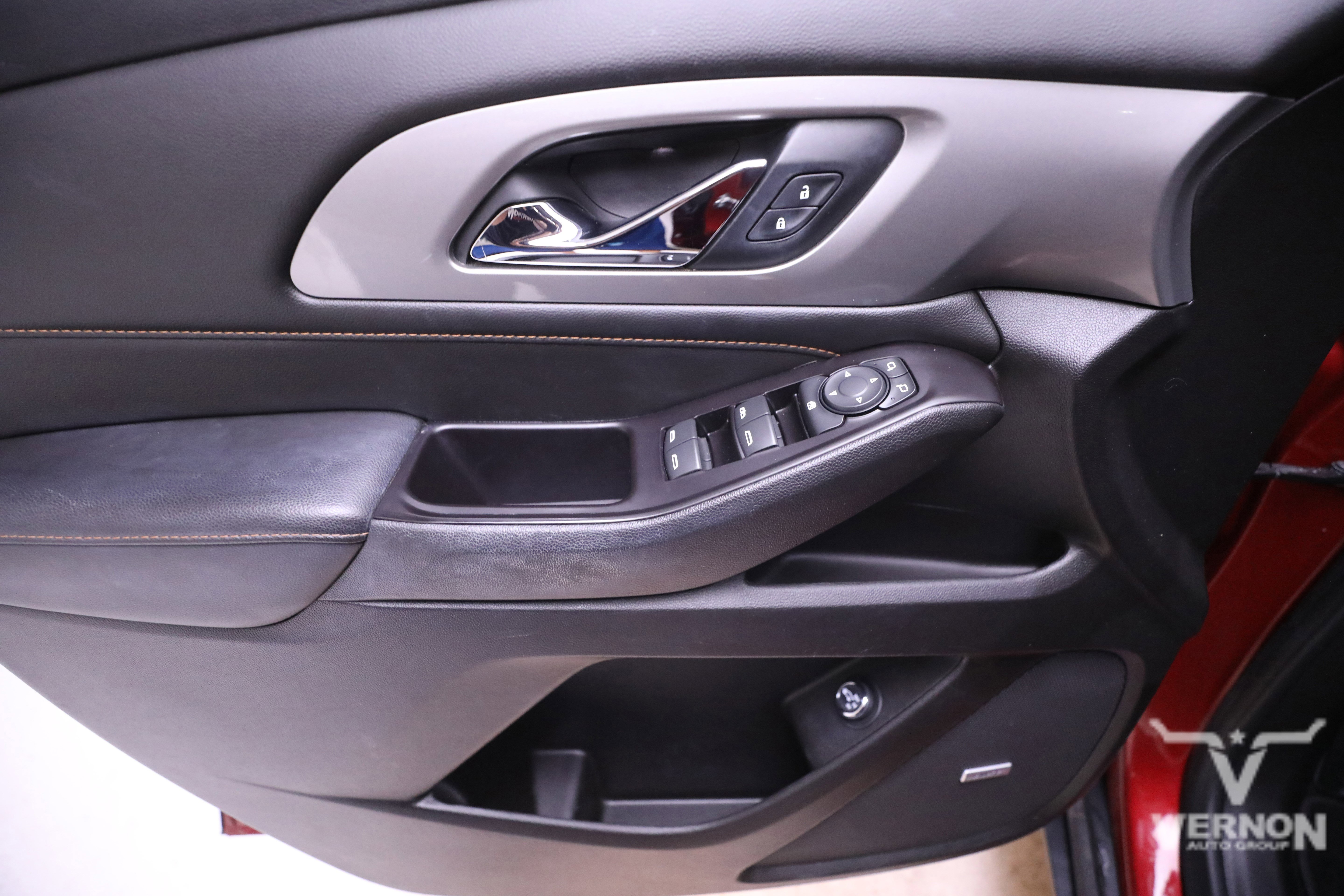 Used 2019 Chevrolet Traverse RS image 20