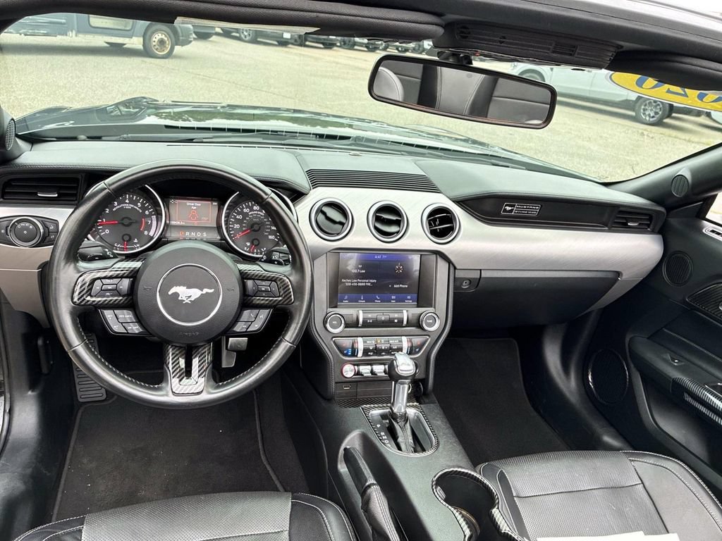 Used 2020 Ford Mustang Premium RWD image 17