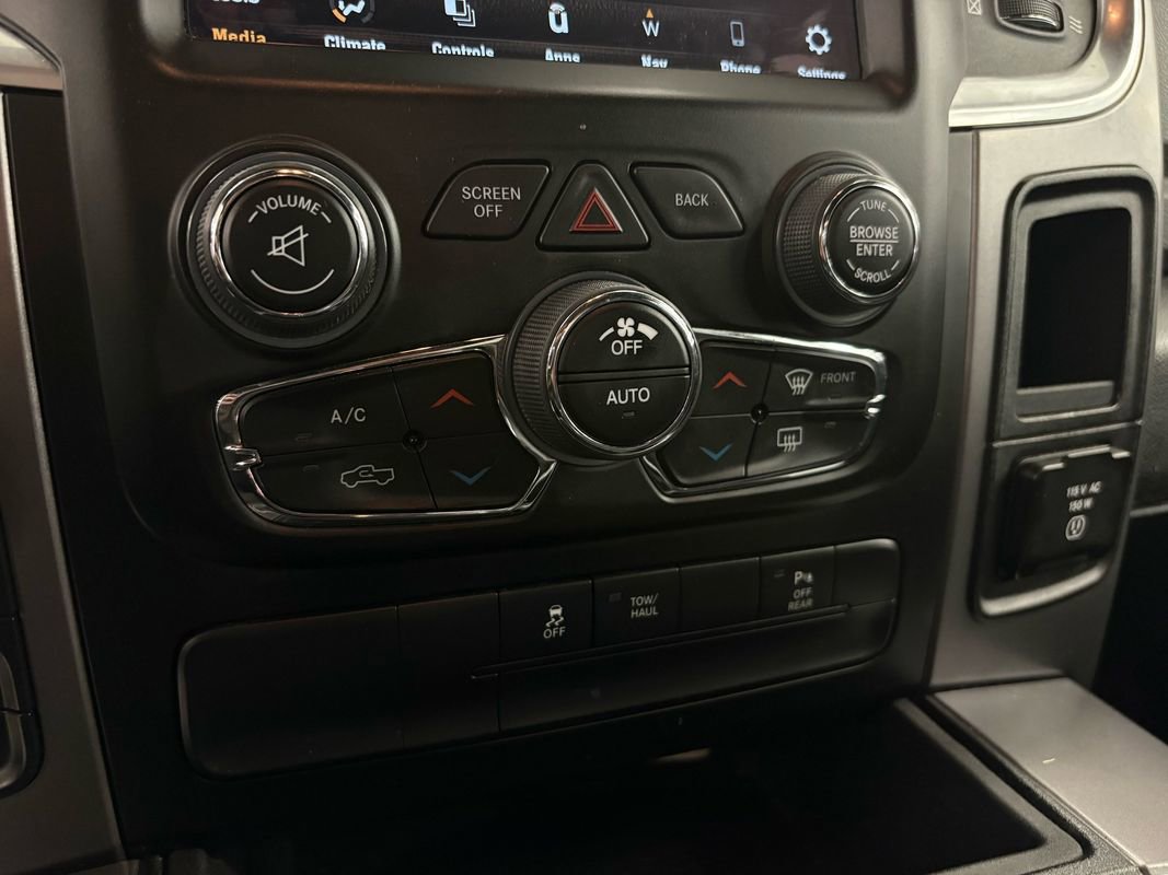 Used 2021 RAM 1500 Classic Warlock w/ Luxury Group image 29