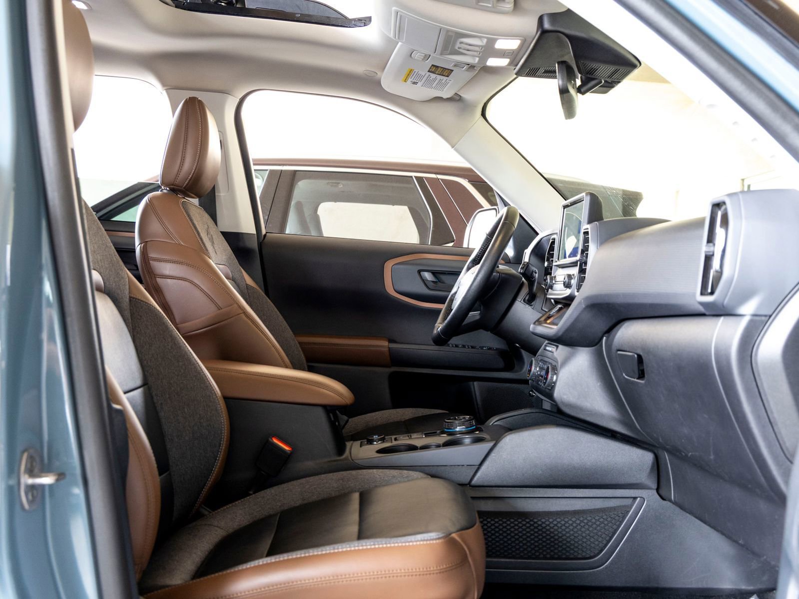 Used 2022 Ford Bronco Sport Outer Banks w/ Tech Package image 27