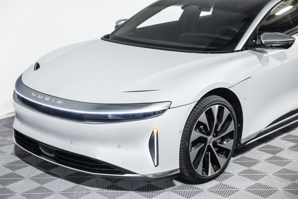 Used 2022 Lucid Air Grand Touring image 19