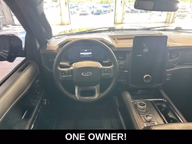 Used 2023 Ford Expedition Max Limited AWD/4WD image 2