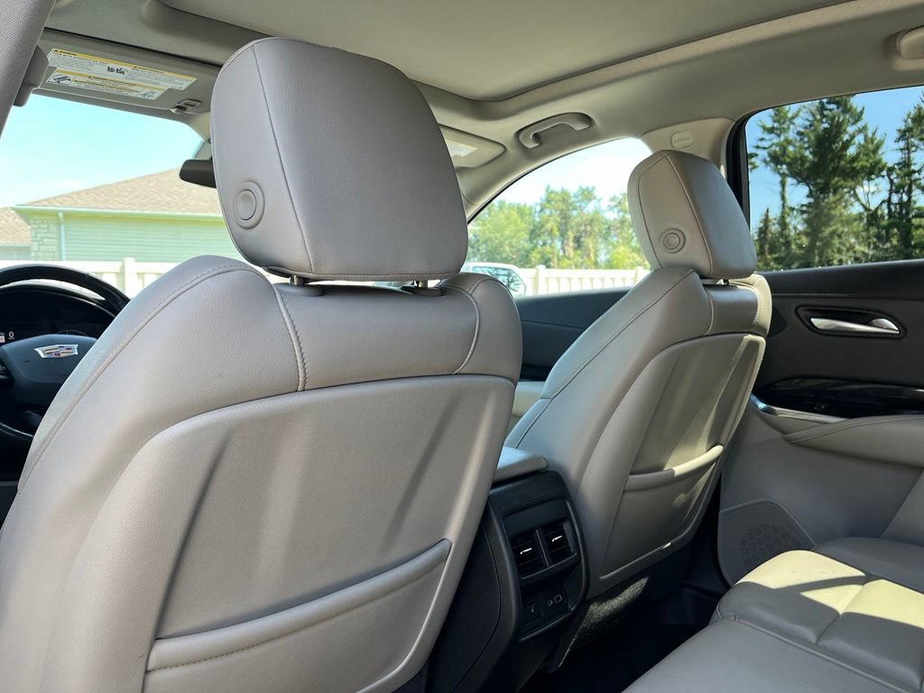 Used 2019 Cadillac XT4 Premium Luxury w/ Cold Weather Package AWD/4WD image 23