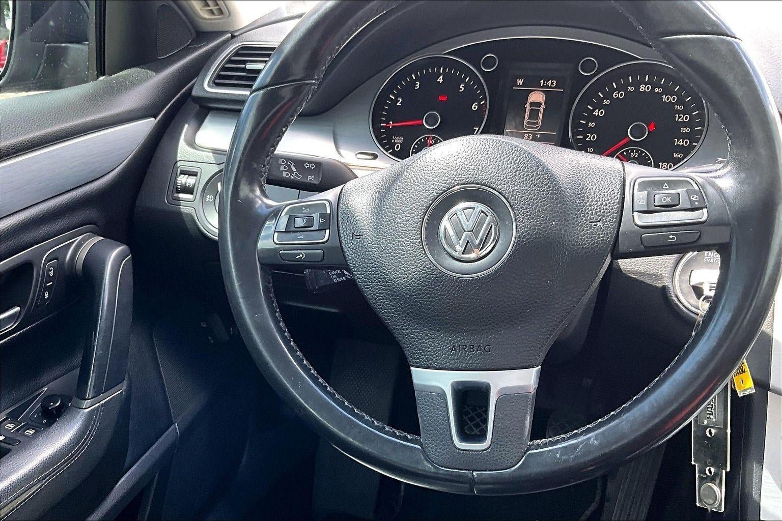 Used 2013 Volkswagen CC Sport FWD image 9