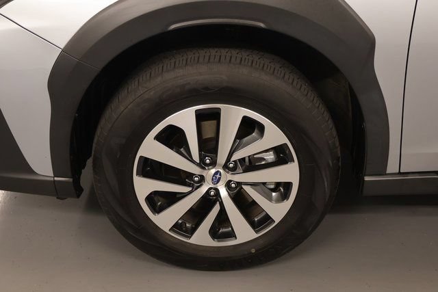 Certified 2024 Subaru Outback Premium w/ Popular Package #1A AWD/4WD image 8