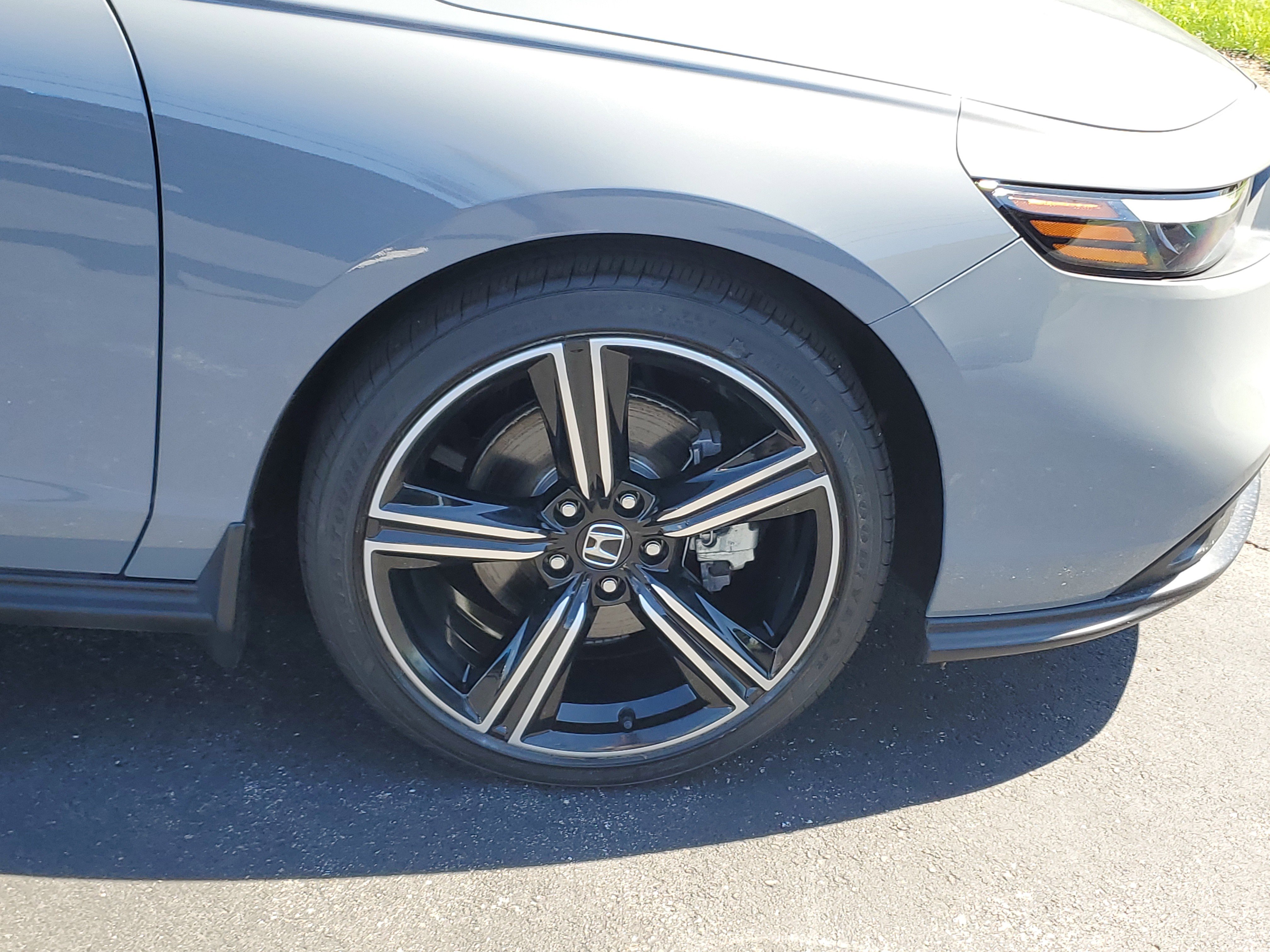 Used 2023 Honda Accord Sport image 5