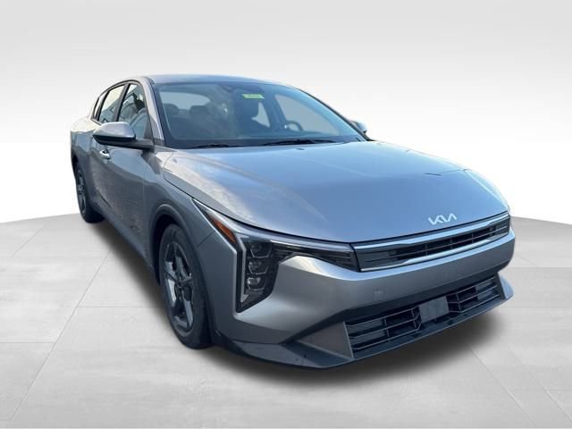 Used 2025 Kia K4 LXS