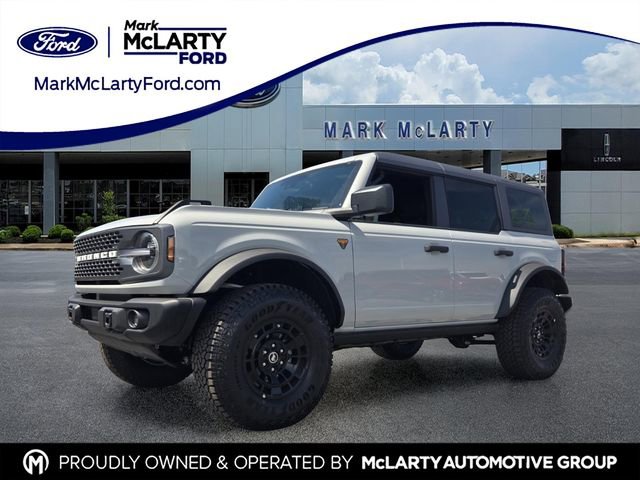 New 2026 Ford Bronco Badlands w/ Sasquatch Package