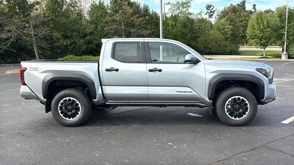 New 2026 Toyota Tacoma TRD Off-Road AWD/4WD image 25
