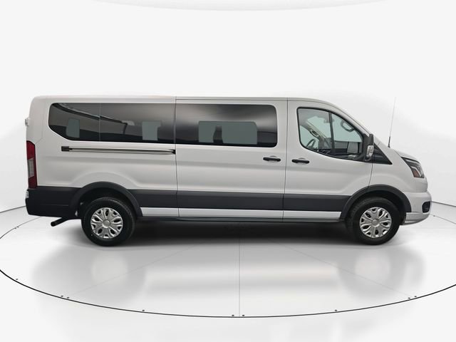 Used 2023 Ford Transit 350 XLT image 11