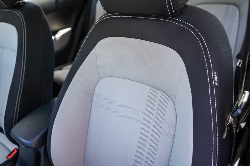 Certified 2024 Hyundai Venue SEL FWD image 26