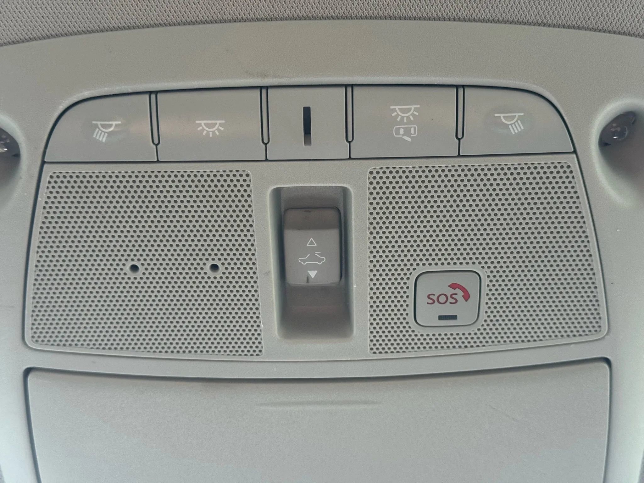 Used 2016 Nissan Altima 2.5 SL w/ 2.5 Technology Package image 34