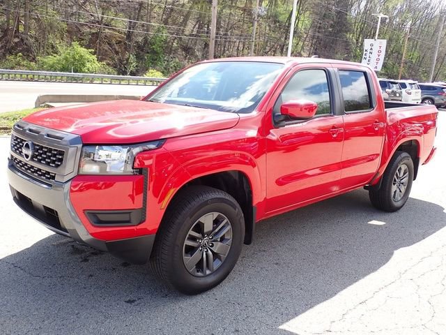 Used 2025 Nissan Frontier SV AWD/4WD image 11
