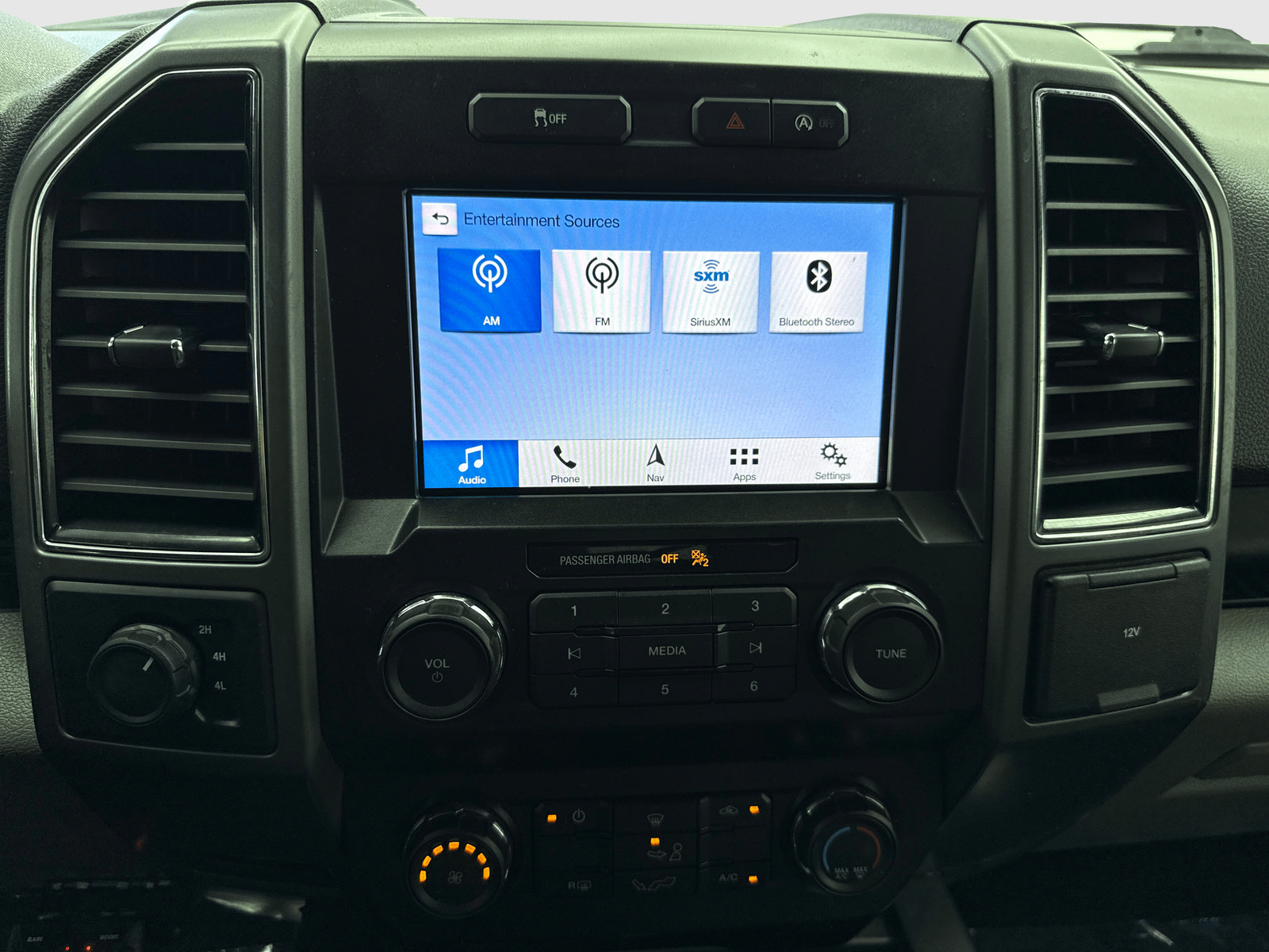 Used 2019 Ford F150 XLT w/ Equipment Group 301A Mid AWD/4WD image 24
