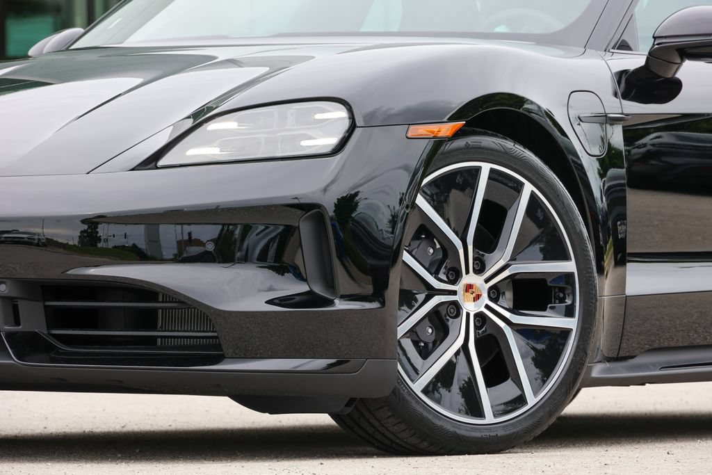 New 2026 Porsche Taycan AWD/4WD image 28