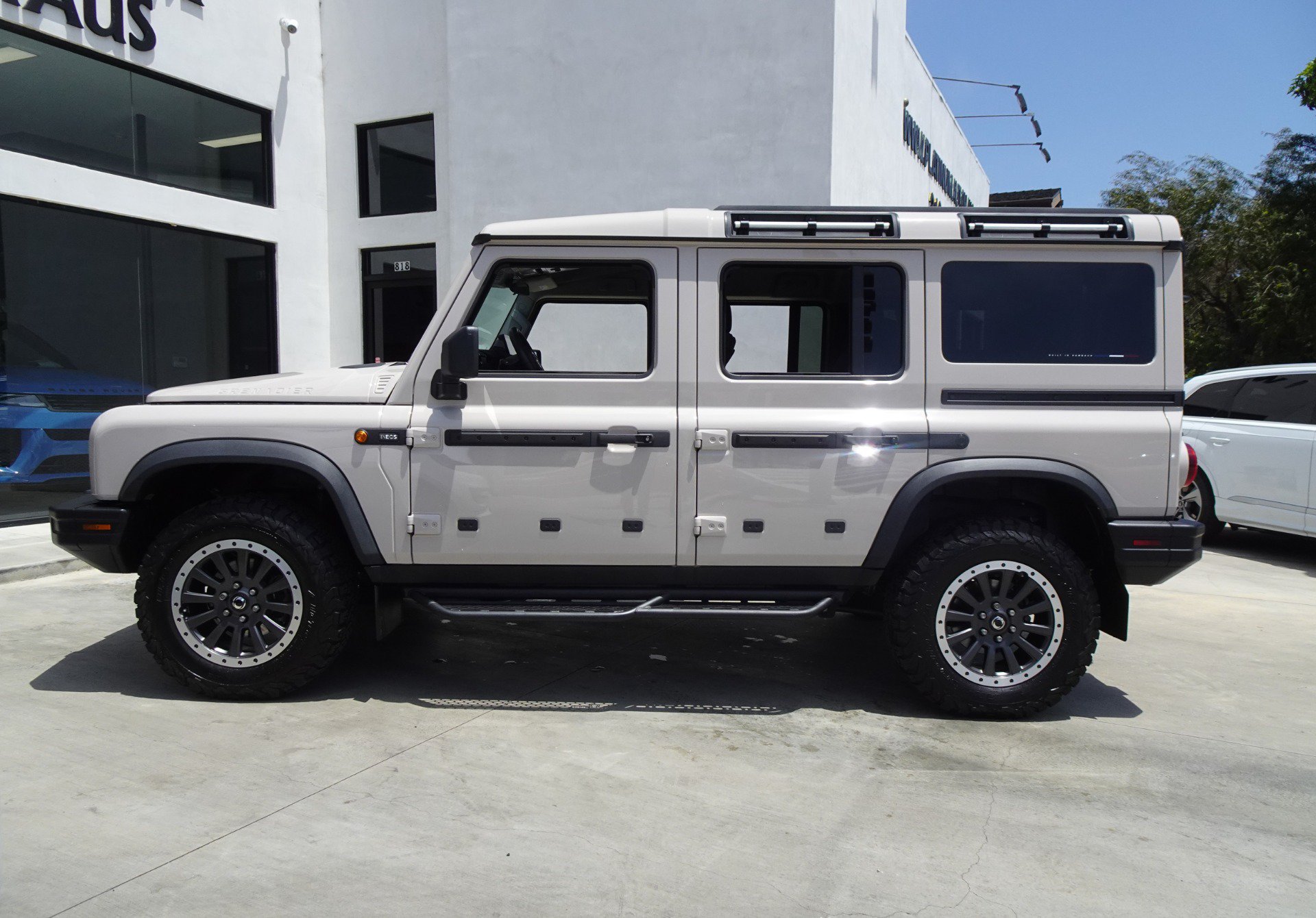 Used 2024 INEOS Grenadier Station Wagon AWD/4WD image 4