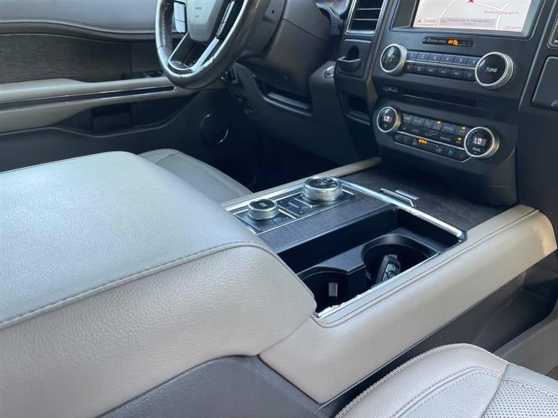 Used 2018 Ford Expedition Max Limited AWD/4WD image 61