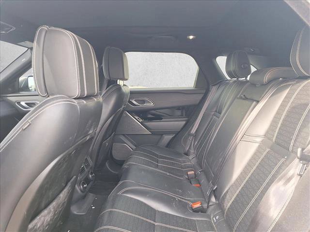 Used 2018 Land Rover Range Rover Velar R-Dynamic HSE image 15