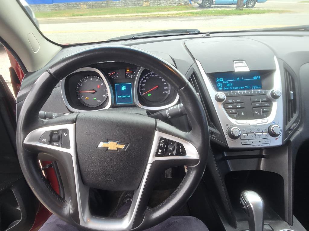 Used 2011 Chevrolet Equinox LT image 15