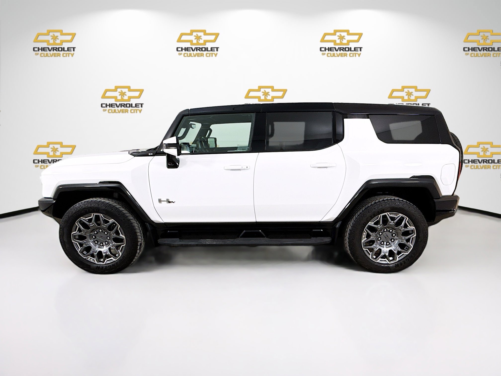 Used 2024 GMC Hummer EV 3X image 4