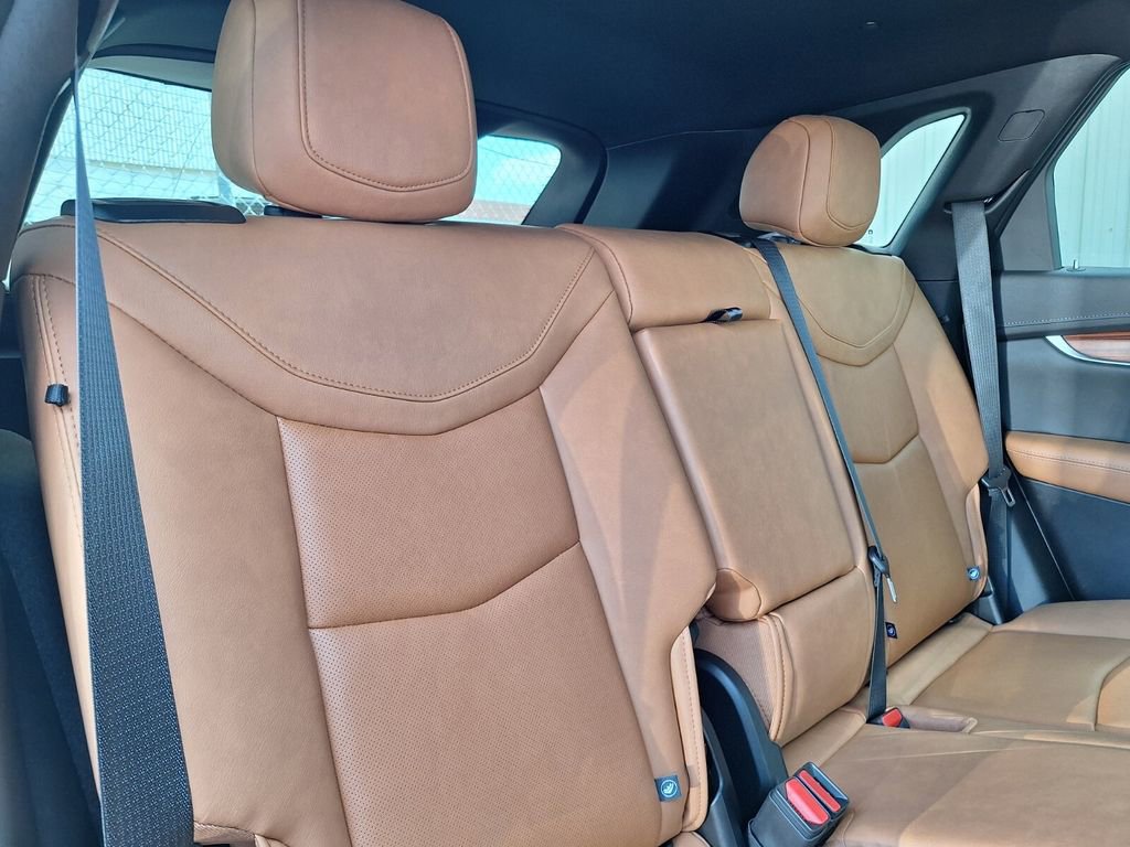 New 2026 Cadillac XT5 Premium Luxury w/ LPO, ONYX Package FWD image 29