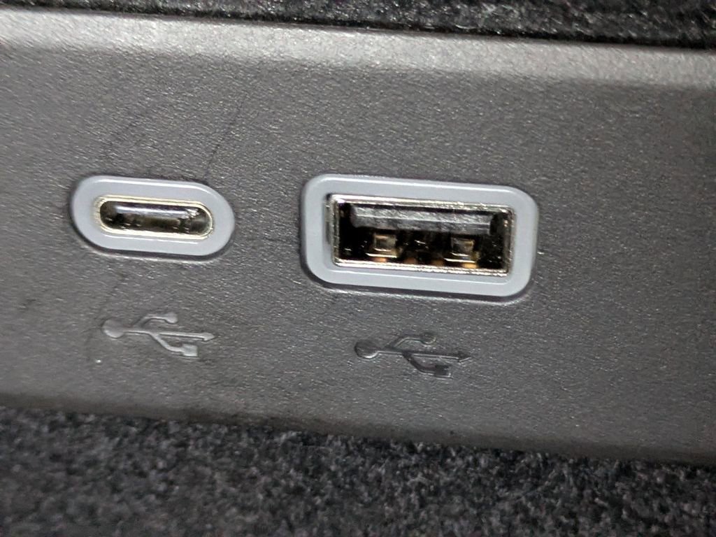 Used 2024 Chevrolet Corvette Stingray Coupe w/ 1LT image 26