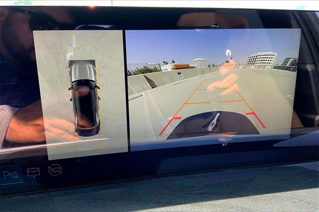 New 2025 Cadillac Escalade IQ Sport 2 image 27