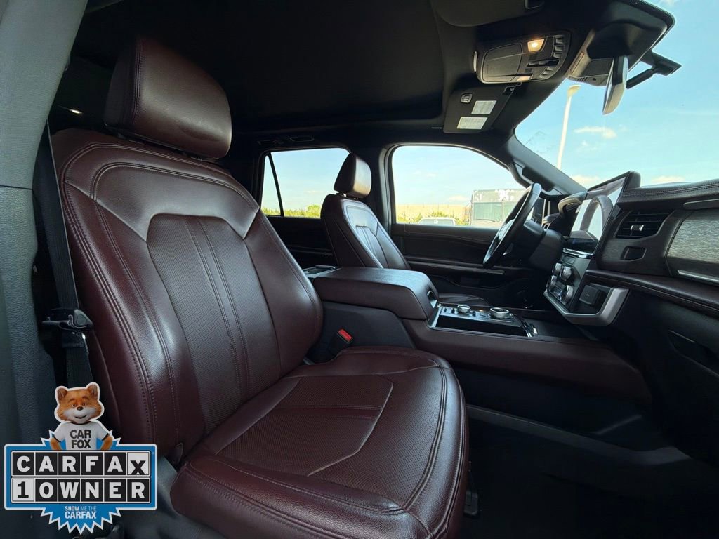 Used 2024 Ford Expedition Limited image 27