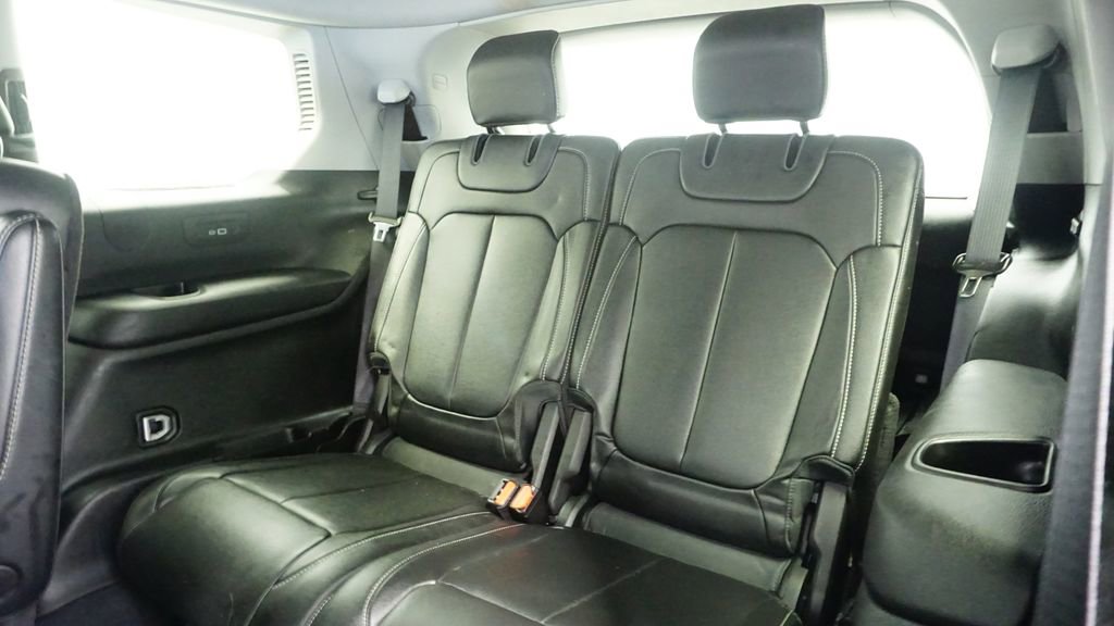 Certified 2023 Jeep Grand Cherokee L Limited image 23