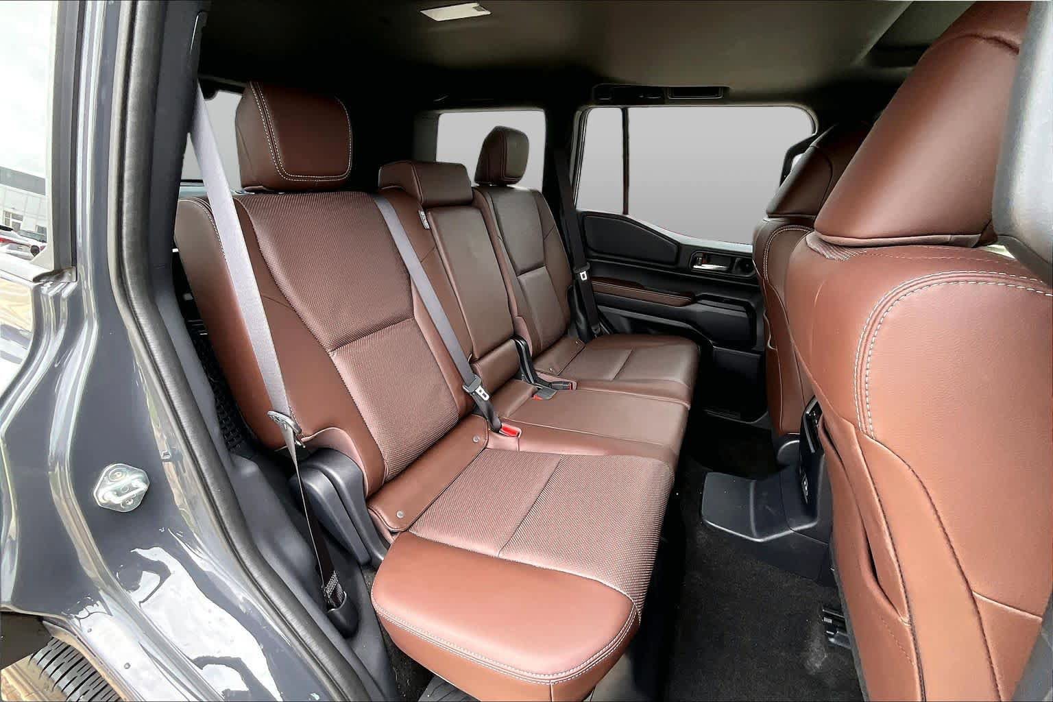 Used 2025 Toyota Land Cruiser w/ Premium Package AWD/4WD image 20