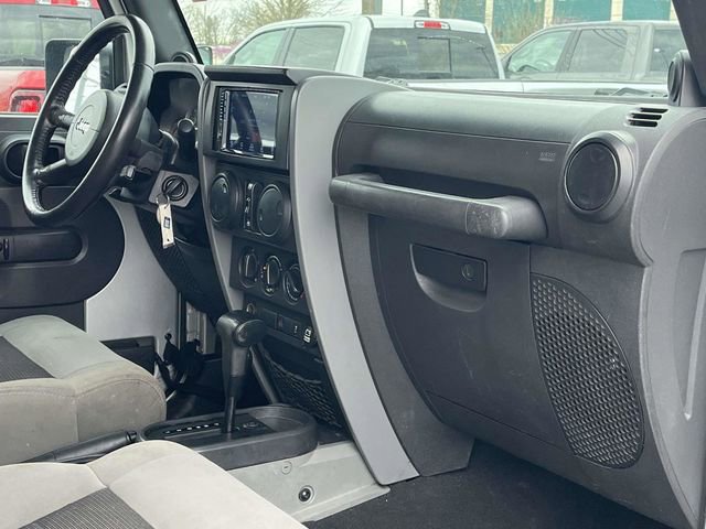 Used 2010 Jeep Wrangler Unlimited Sport image 23