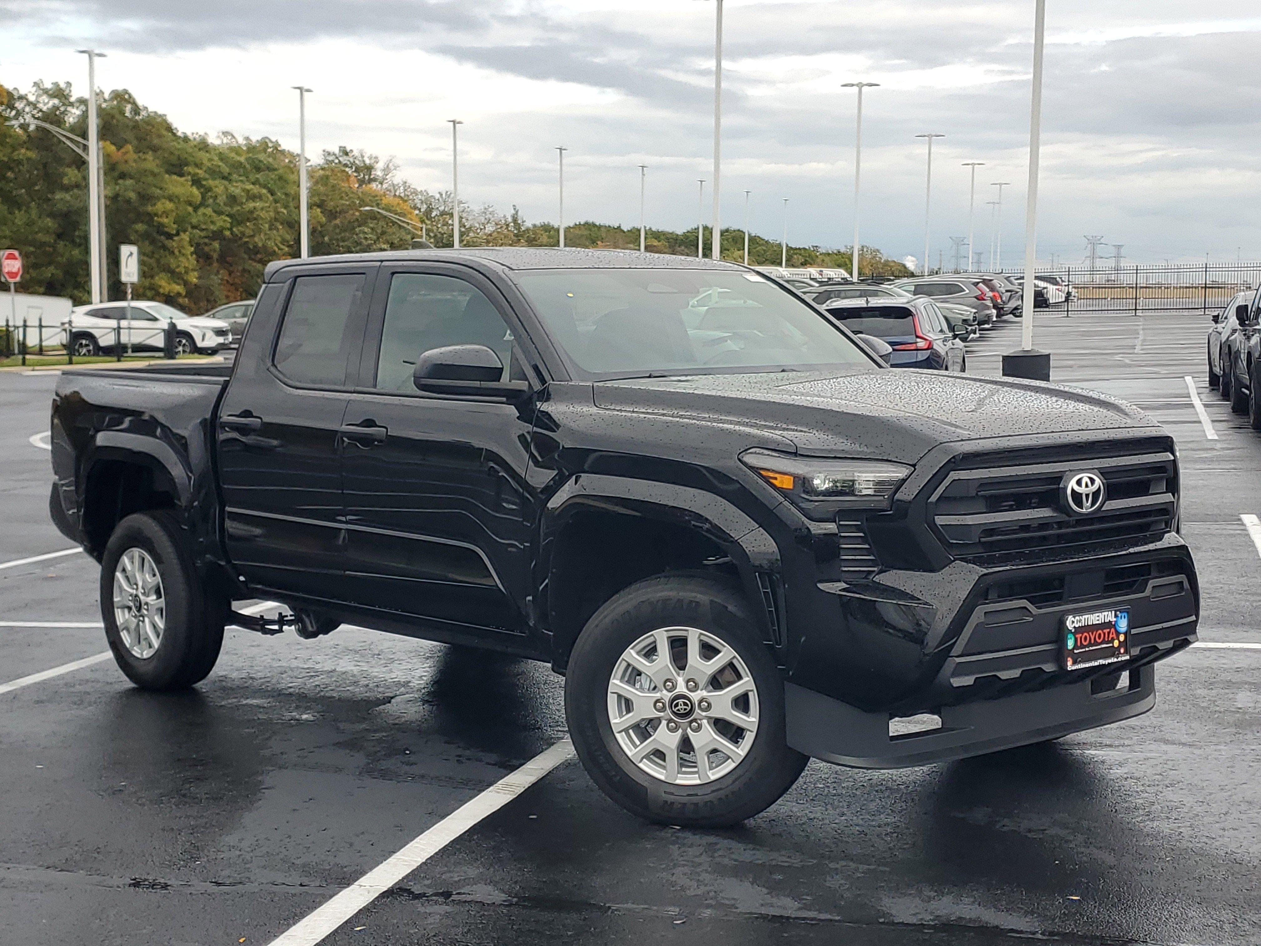 Used 2025 Toyota Tacoma SR image 32