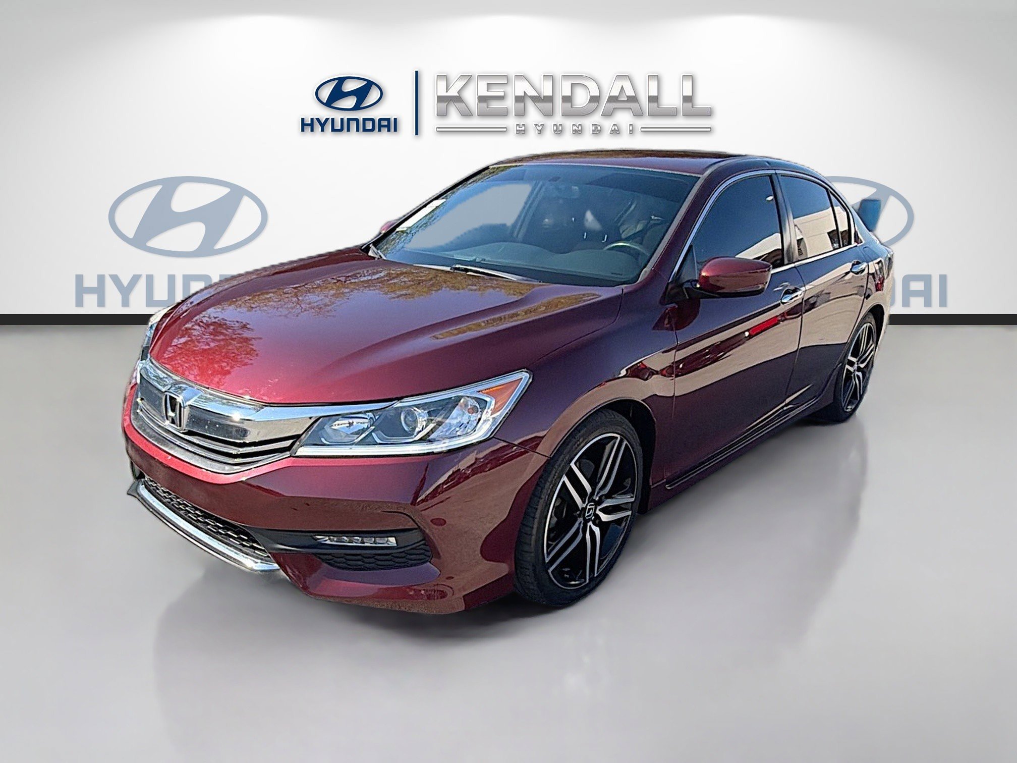 Used 2016 Honda Accord Sport image 3