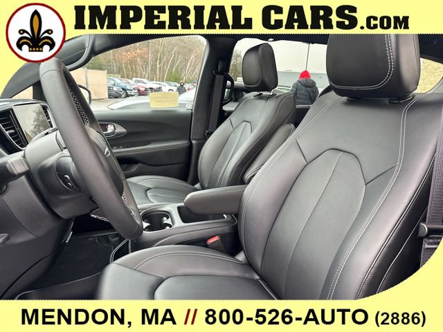 New 2026 Chrysler Pacifica Select image 34