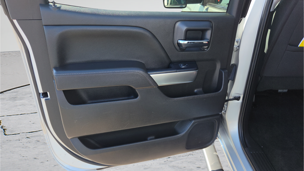 Used 2017 Chevrolet Silverado 1500 LT w/ Max Trailering Package AWD/4WD image 45
